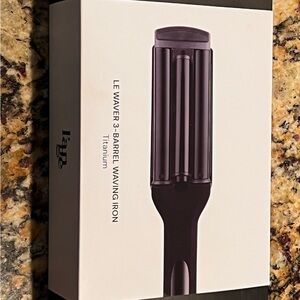 Lange Titanium 3-Barrel Waving Iron